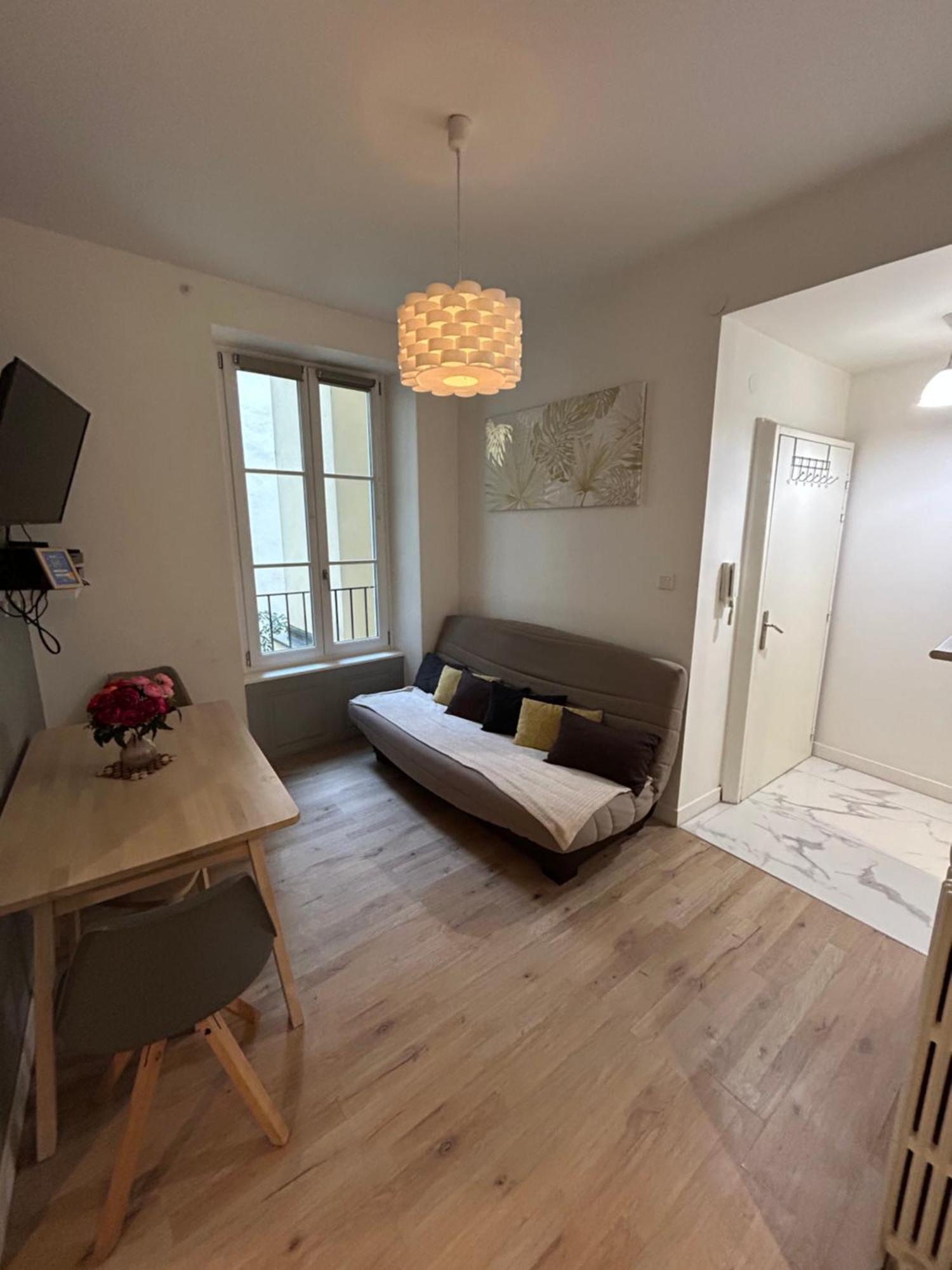 Logement Au Centre De Štrasburk Exteriér fotografie